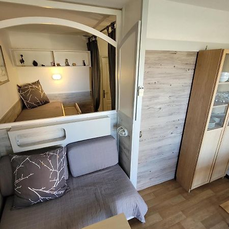Apartamento Studio Port D' Hyeres Vue Mer Et Sur Les Iles D'Or Exterior foto