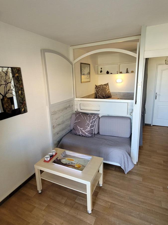 Apartamento Studio Port D' Hyeres Vue Mer Et Sur Les Iles D'Or Exterior foto